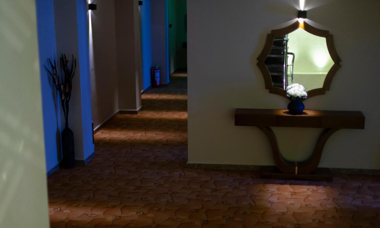 Bn Hotel Blida Extérieur photo